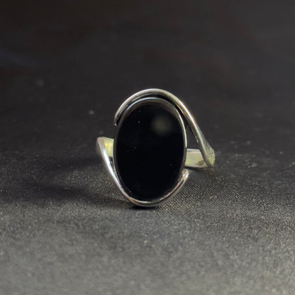 Curved Style Ring