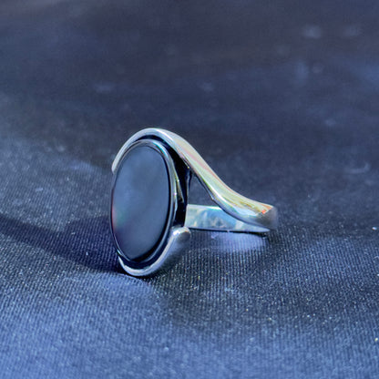 Curved Style Ring