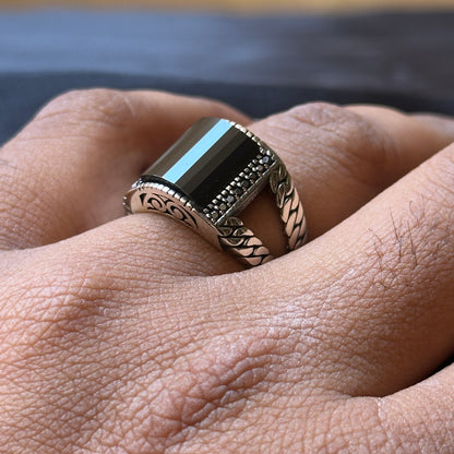 Shinny Onyx Stone Tukish Ring