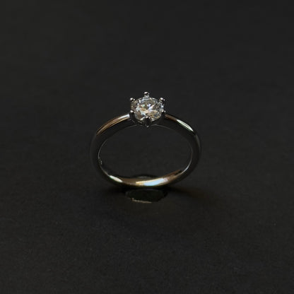 Glamour Shine Moissanite Diamond (925) Silver Ring