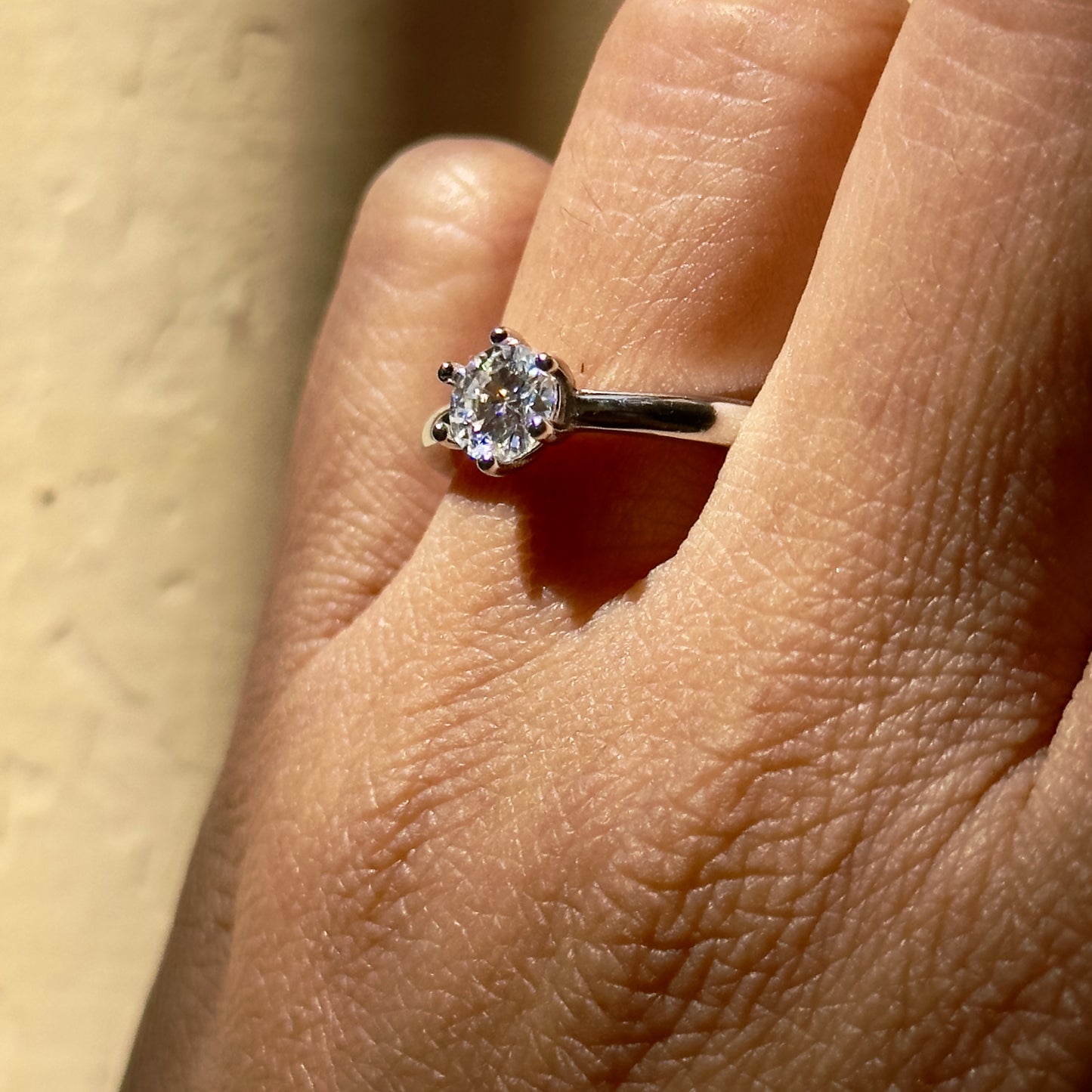 Glamour Shine Moissanite Diamond (925) Silver Ring